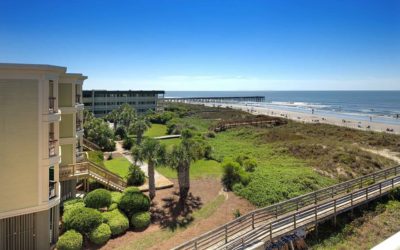 How far is Isle of Palms from Charleston?